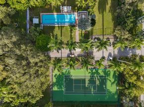 2475 S Bayshore Dr #2, Miami FL 33133