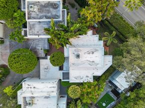 2475 S Bayshore Dr #2, Miami FL 33133