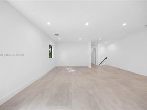 2151 NW 1st Ter, Miami FL 33125