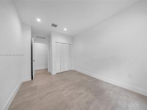 2151 NW 1st Ter, Miami FL 33125
