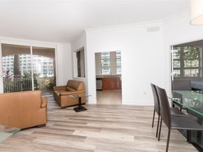 3001 NE 185th St 113, Aventura FL 33180