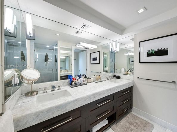 2901 S Bayshore Dr 17G/H, Miami FL 33133