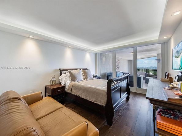 2901 S Bayshore Dr 17G/H, Miami FL 33133