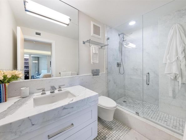 2901 S Bayshore Dr 17G/H, Miami FL 33133