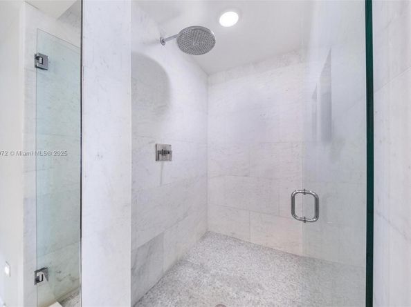 2901 S Bayshore Dr 17G/H, Miami FL 33133