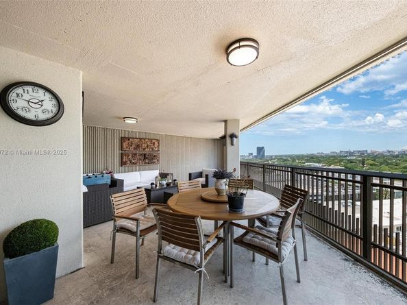 2901 S Bayshore Dr 17G/H, Miami FL 33133