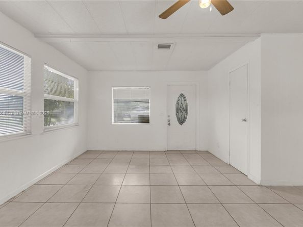 2005 NW 11th Ave, Fort Lauderdale FL 33311