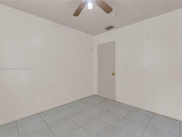 2005 NW 11th Ave, Fort Lauderdale FL 33311