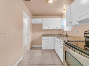 2005 NW 11th Ave, Fort Lauderdale FL 33311
