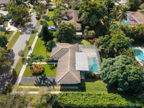 15420 SW 86th Ave, Palmetto Bay FL 33157