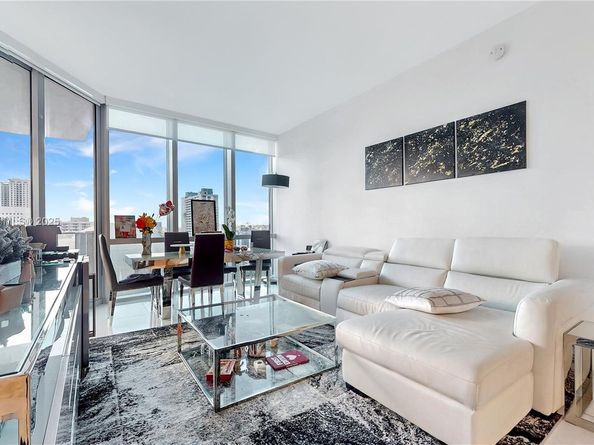 851 NE 1st Ave 1508, Miami FL 33132