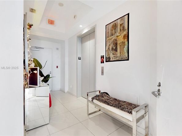 851 NE 1st Ave 1508, Miami FL 33132