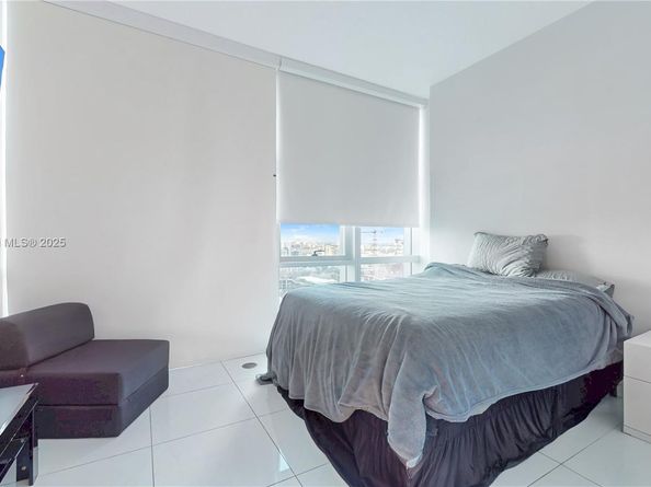 851 NE 1st Ave 1508, Miami FL 33132