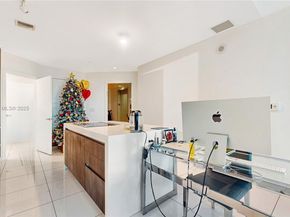 851 NE 1st Ave 1508, Miami FL 33132