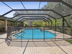 10920 SW 68th Ave Rd, Pinecrest FL 33156