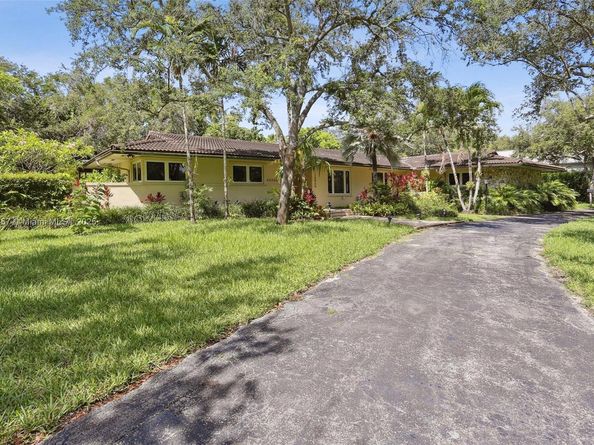 10920 SW 68th Ave Rd, Pinecrest FL 33156