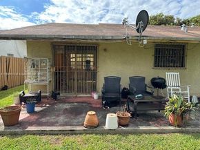 311 NW 132nd Ct, Miami FL 33182