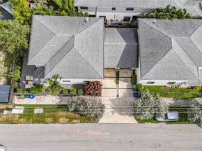 233 NE 11th St, Fort Lauderdale FL 33304