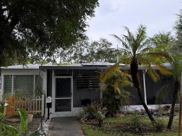 5838 Madison St, Hollywood FL 33023