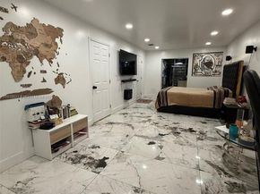 5838 Madison St, Hollywood FL 33023