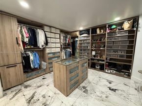 5838 Madison St, Hollywood FL 33023