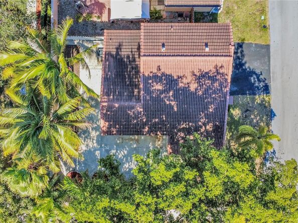 12797 NW 13th St, Sunrise FL 33323