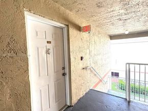 18850 NW 57th Ave 306, Hialeah FL 33015