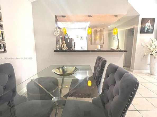 18850 NW 57th Ave 306, Hialeah FL 33015