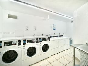 800 Parkview Dr 701, Hallandale Beach FL 33009