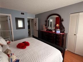 434 Pine Glen Ln A1, Green Acres FL 33463