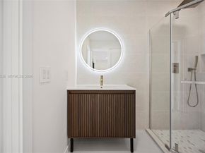 21 SE 7th St, Pompano Beach FL 33060