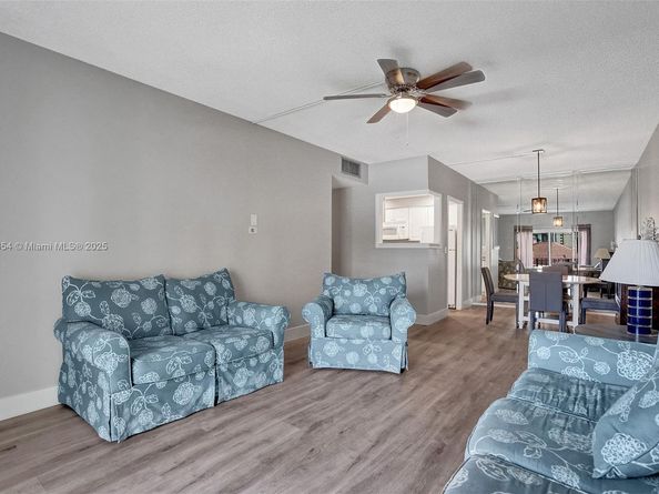 400 N Riverside Dr 214, Pompano Beach FL 33062