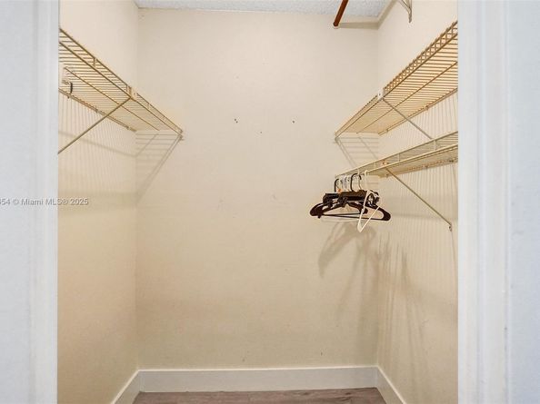 400 N Riverside Dr 214, Pompano Beach FL 33062