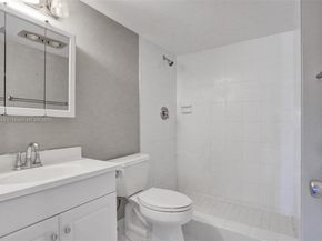 400 N Riverside Dr 214, Pompano Beach FL 33062