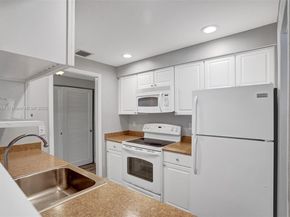 400 N Riverside Dr 214, Pompano Beach FL 33062