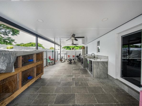 12223 SW 219th St, Miami FL 33170