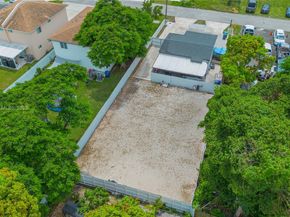 12223 SW 219th St, Miami FL 33170