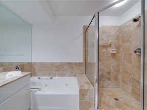 888 Brickell Key Dr 2610, Miami FL 33131