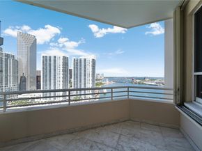 888 Brickell Key Dr 2610, Miami FL 33131