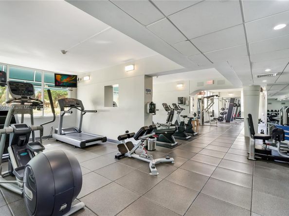 888 Brickell Key Dr 2610, Miami FL 33131