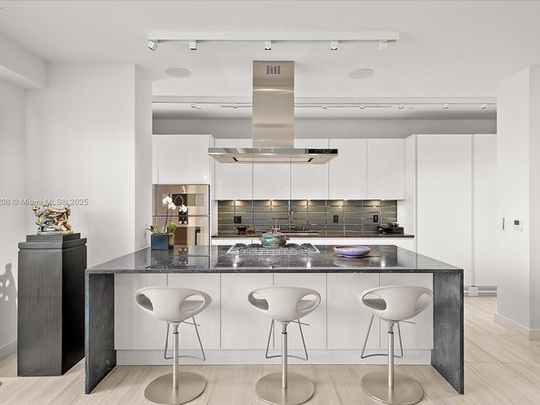 4701 N Meridian Ave 126, Miami Beach FL 33140