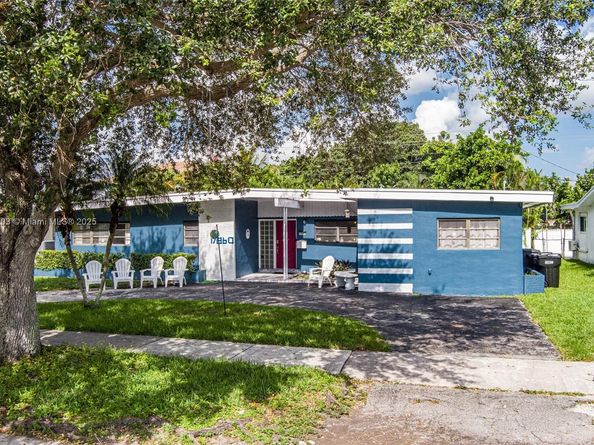 17860 NE 9th Pl, North Miami Beach FL 33162
