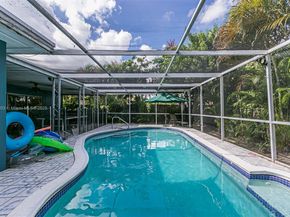 17860 NE 9th Pl, North Miami Beach FL 33162