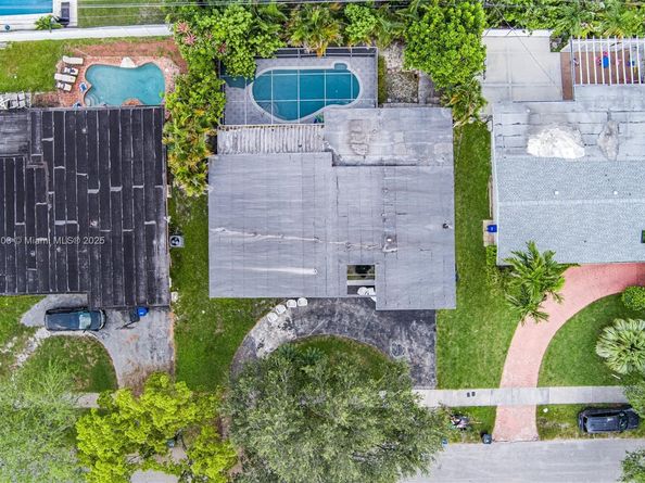 17860 NE 9th Pl, North Miami Beach FL 33162