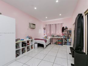 17860 NE 9th Pl, North Miami Beach FL 33162