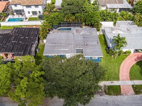 17860 NE 9th Pl, North Miami Beach FL 33162