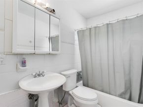 17860 NE 9th Pl, North Miami Beach FL 33162