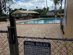 7532 NW 86th Ter 104, Tamarac FL 33321
