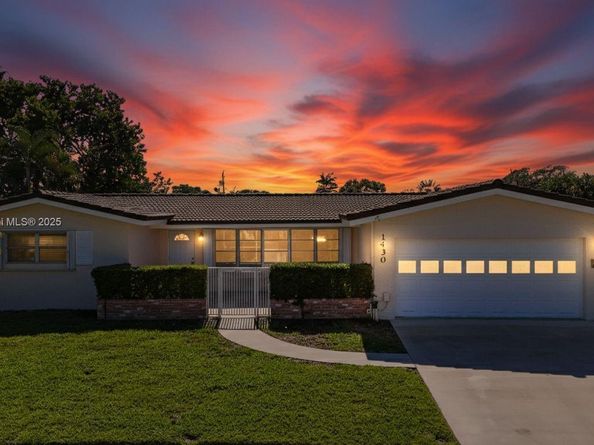 1430 NE 57th Ct, Fort Lauderdale FL 33334