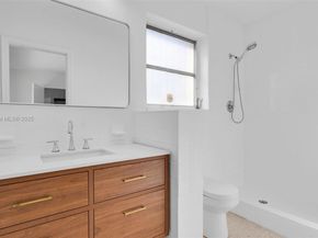 1430 NE 57th Ct, Fort Lauderdale FL 33334